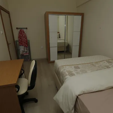 Aparthotel Elit *